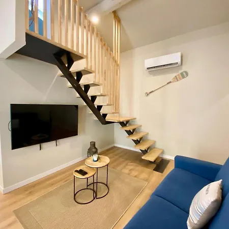 'la Perriere' Joli T2 En Duplex Clim, Wifi Sète