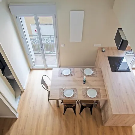 'la Perriere' Joli T2 En Duplex Clim, Wifi * Sète